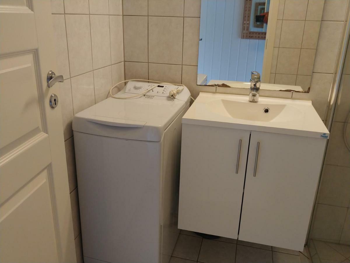 Nedre Amla Fjord Apartment Kaupanger Kültér fotó